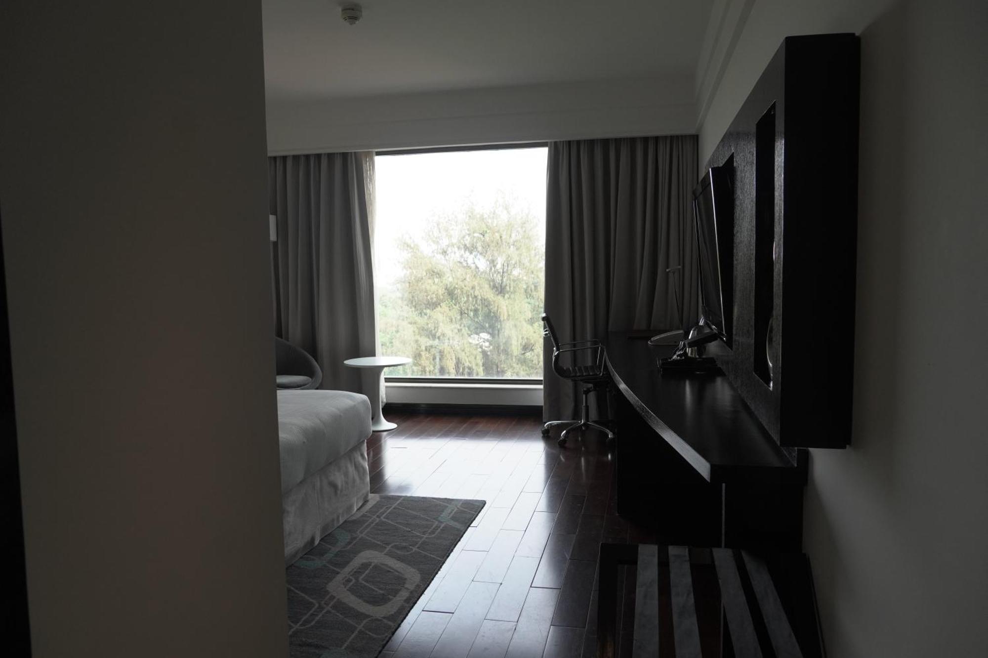 Crowne Plaza Pune City Centre By Ihg Exterior photo