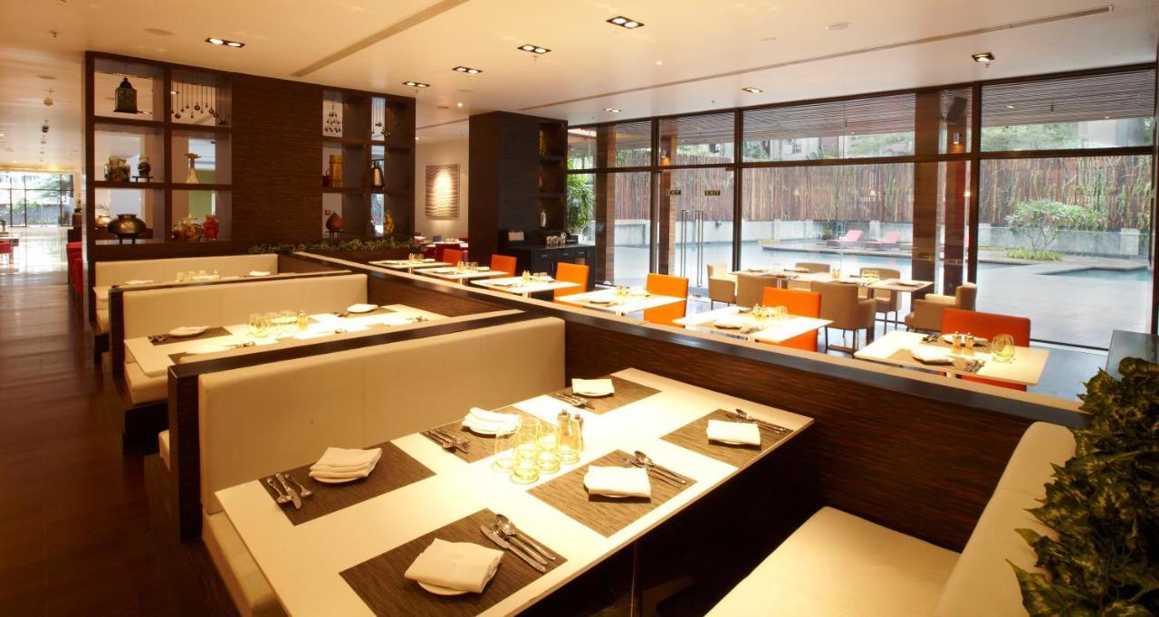 Crowne Plaza Pune City Centre By Ihg Exterior photo
